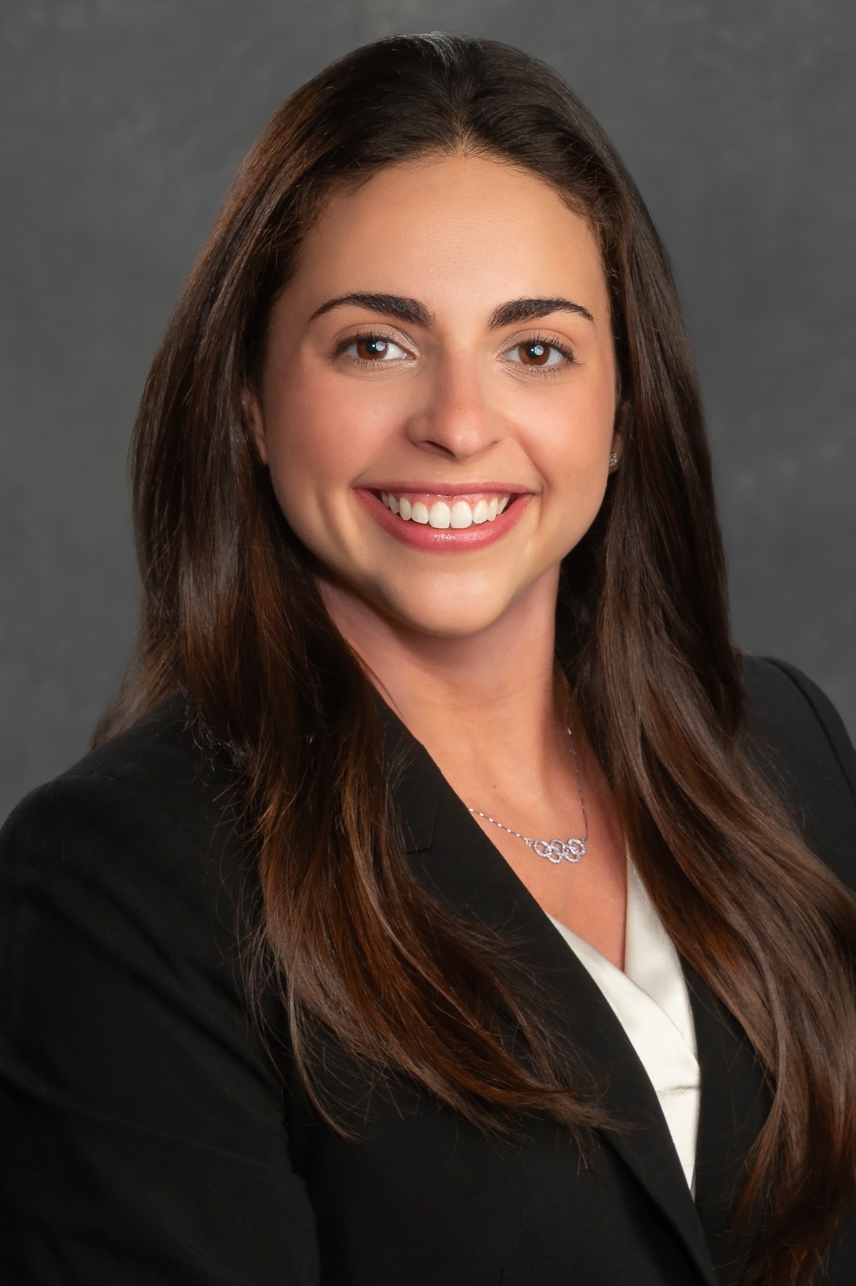 Isabella Amado, MD